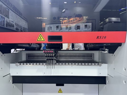 Çifte doğrusal motor sürücüsü Charmhigh RS10 manyetik süspansiyon SMT seçme ve yerleştirme makinesi