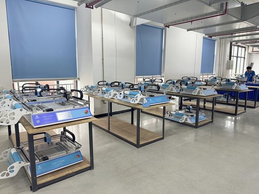CHMT48VB Benchtop SMT Al ve Yerleştir Makinesi 58 Besleyiciler 2 Görüş Kameraları