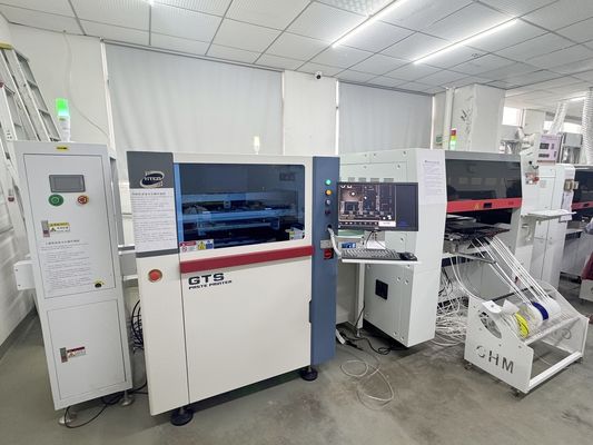 Elektronik Endüstrisi'nde PCB Montajı için Büyük Ölçekli SMT Üretim Hattı 10-Baş Seçimi ve Yer