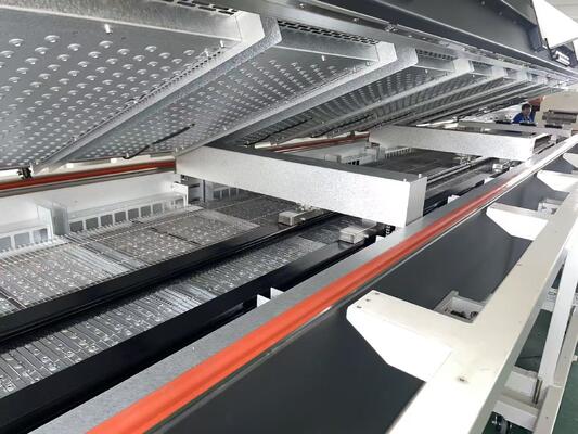 8800 Büyük Geri Akış Fırını Tam Otomatik Demiryolu PC Kontrol Kurşunsuz 3180x500mm