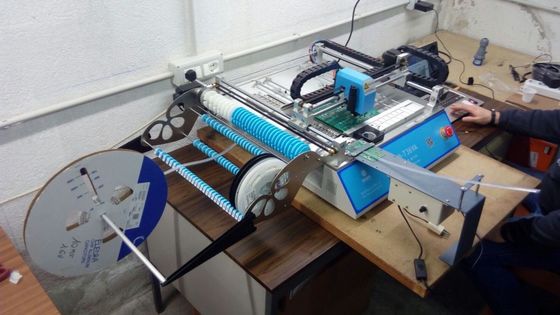 CHMT36VA + Titreşim Besleyici, Vision Masaüstü Alma ve Yerleştirme Makinesi 0402-5050 SOP QFN